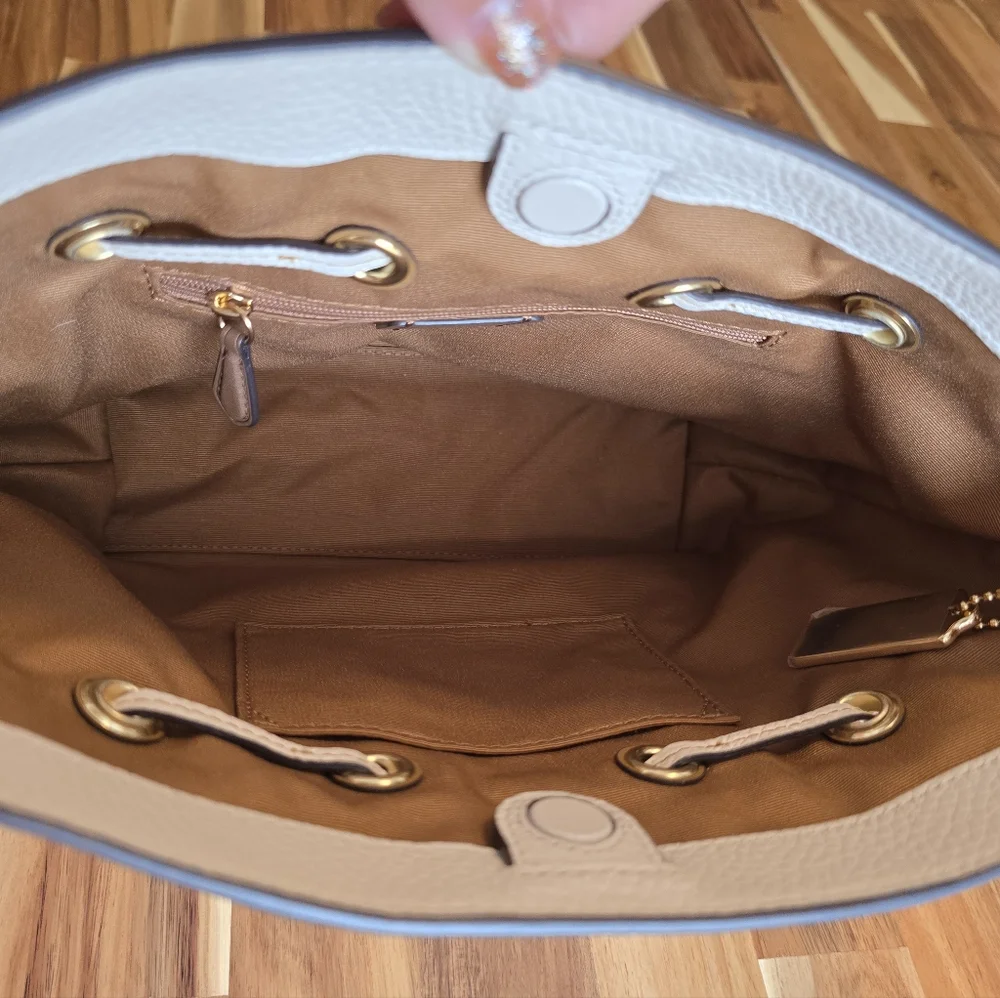 Coach Cream Crossbody Bag with Pink and Yellow Floral Pattern - Picture 9 of 11